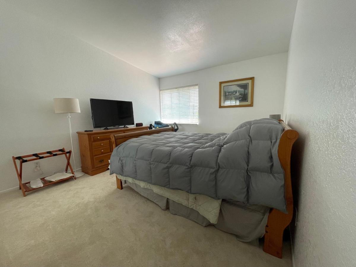 Apartmán Ploy Monterey Park Exteriér fotografie